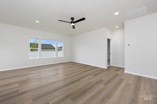 $364,900 | 416 Rock Dove Loop, Twin Falls, ID 83301