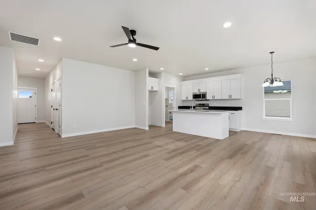 $364,900 | 416 Rock Dove Loop, Twin Falls, ID 83301