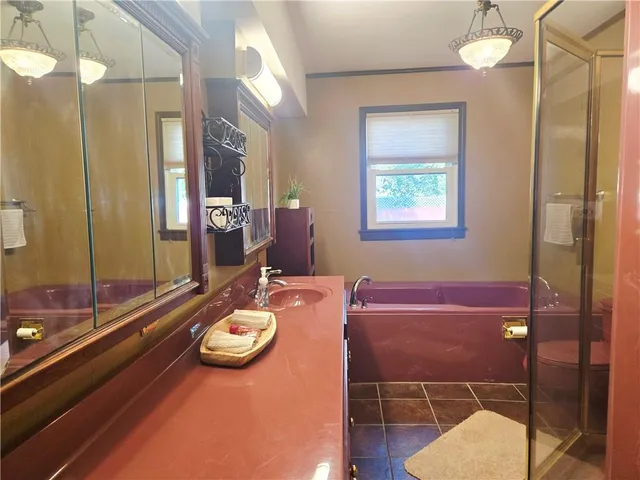 $130,000 | 810 West Pine Street, Cherokee, KS 66724