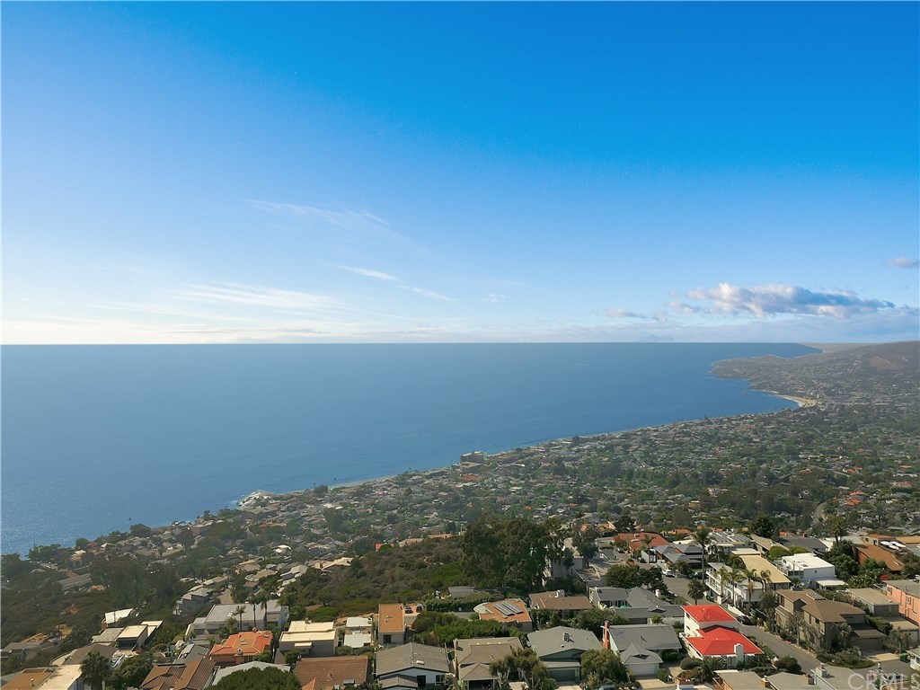 950 Baja Laguna Beach Laguna Beach, CA 92651 - Photo 11 of 12