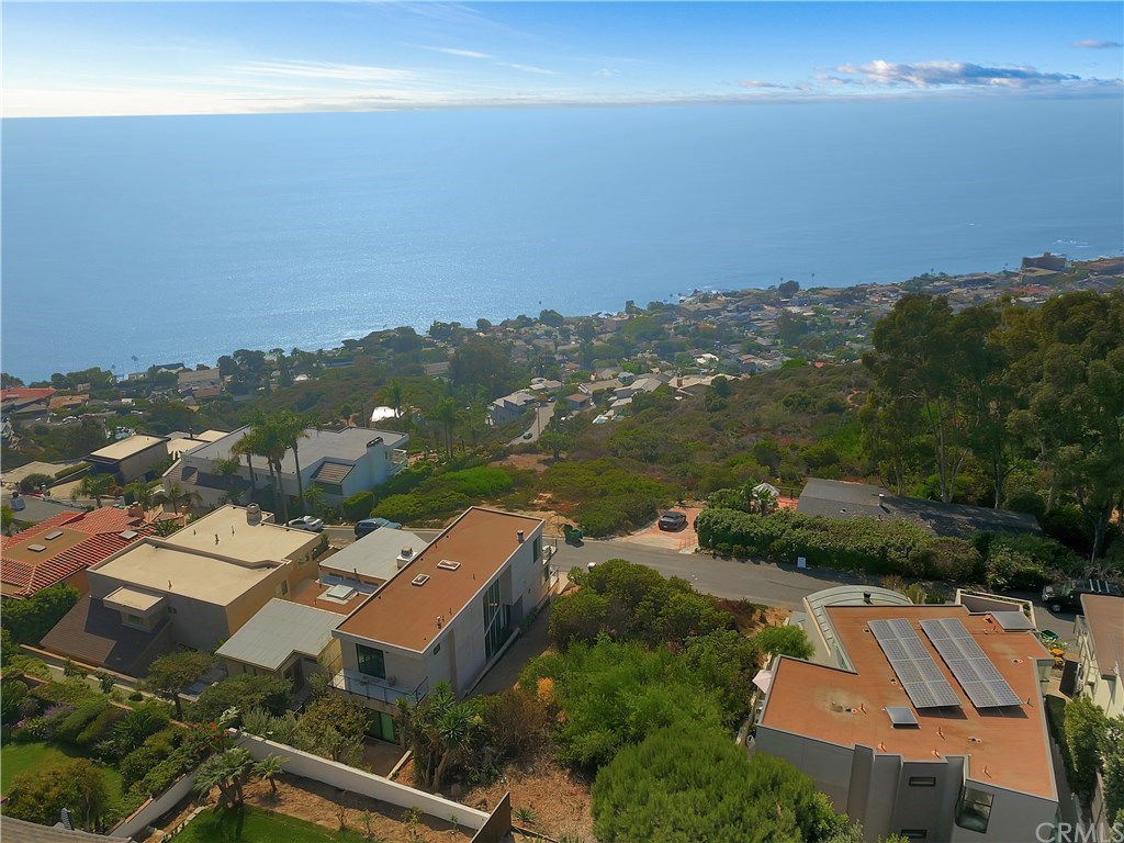 950 Baja Laguna Beach Laguna Beach, CA 92651 - Photo 12 of 12