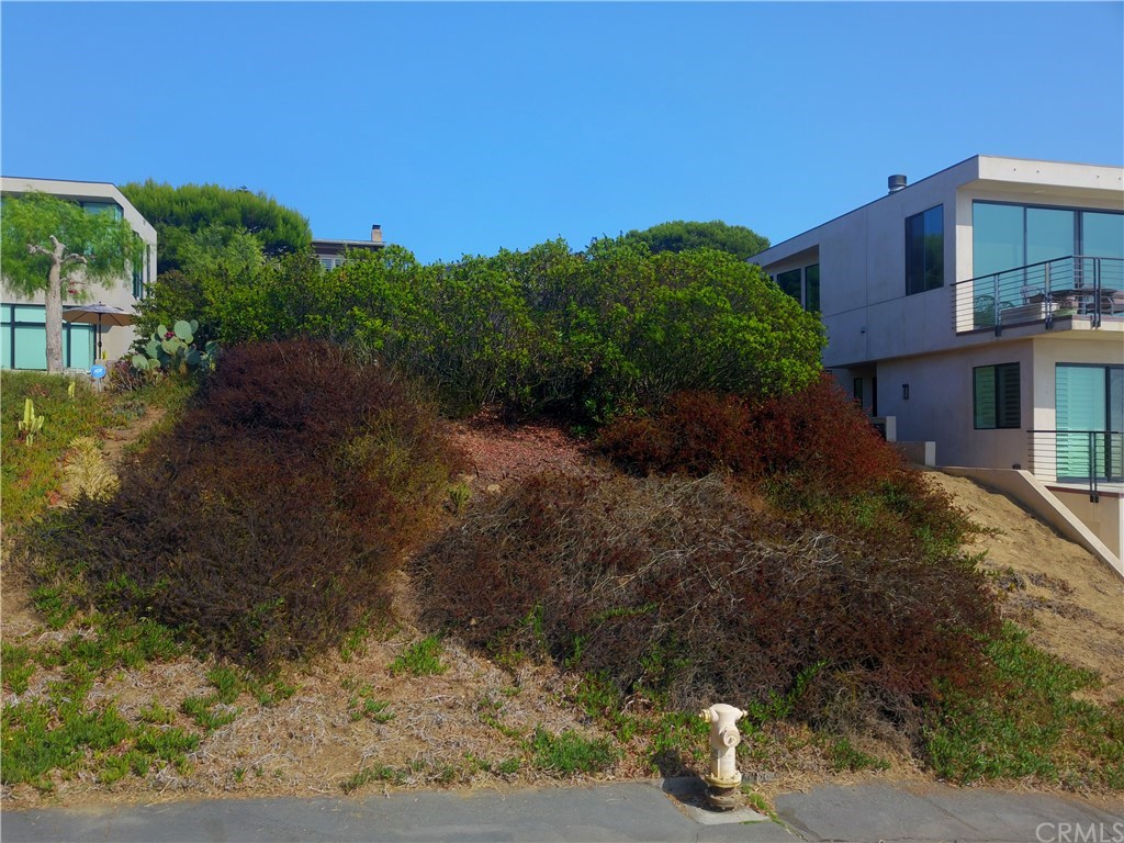 950 Baja Laguna Beach Laguna Beach, CA 92651 - Photo 4 of 12