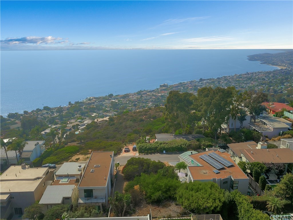 950 Baja Laguna Beach Laguna Beach, CA 92651 - Photo 5 of 12
