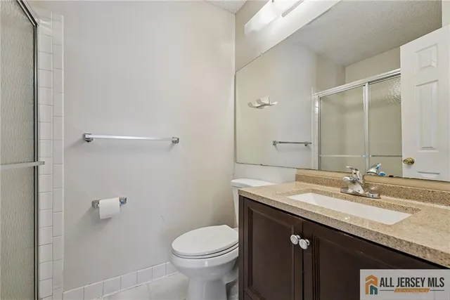 $2,400 | 8 Marsh Court, Unit 665, Lawrence Township, NJ 08648