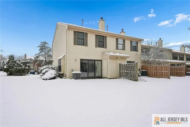 $2,400 | 8 Marsh Court, Unit 665, Lawrence Township, NJ 08648