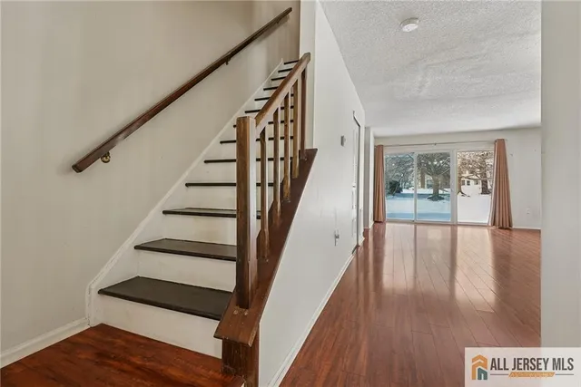 $2,400 | 8 Marsh Court, Unit 665, Lawrence Township, NJ 08648