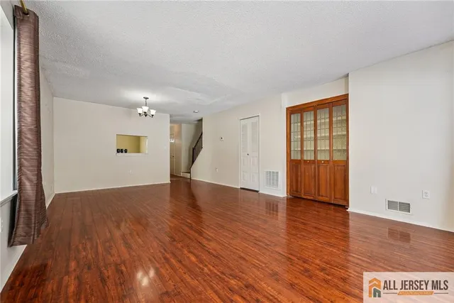 $2,400 | 8 Marsh Court, Unit 665, Lawrence Township, NJ 08648