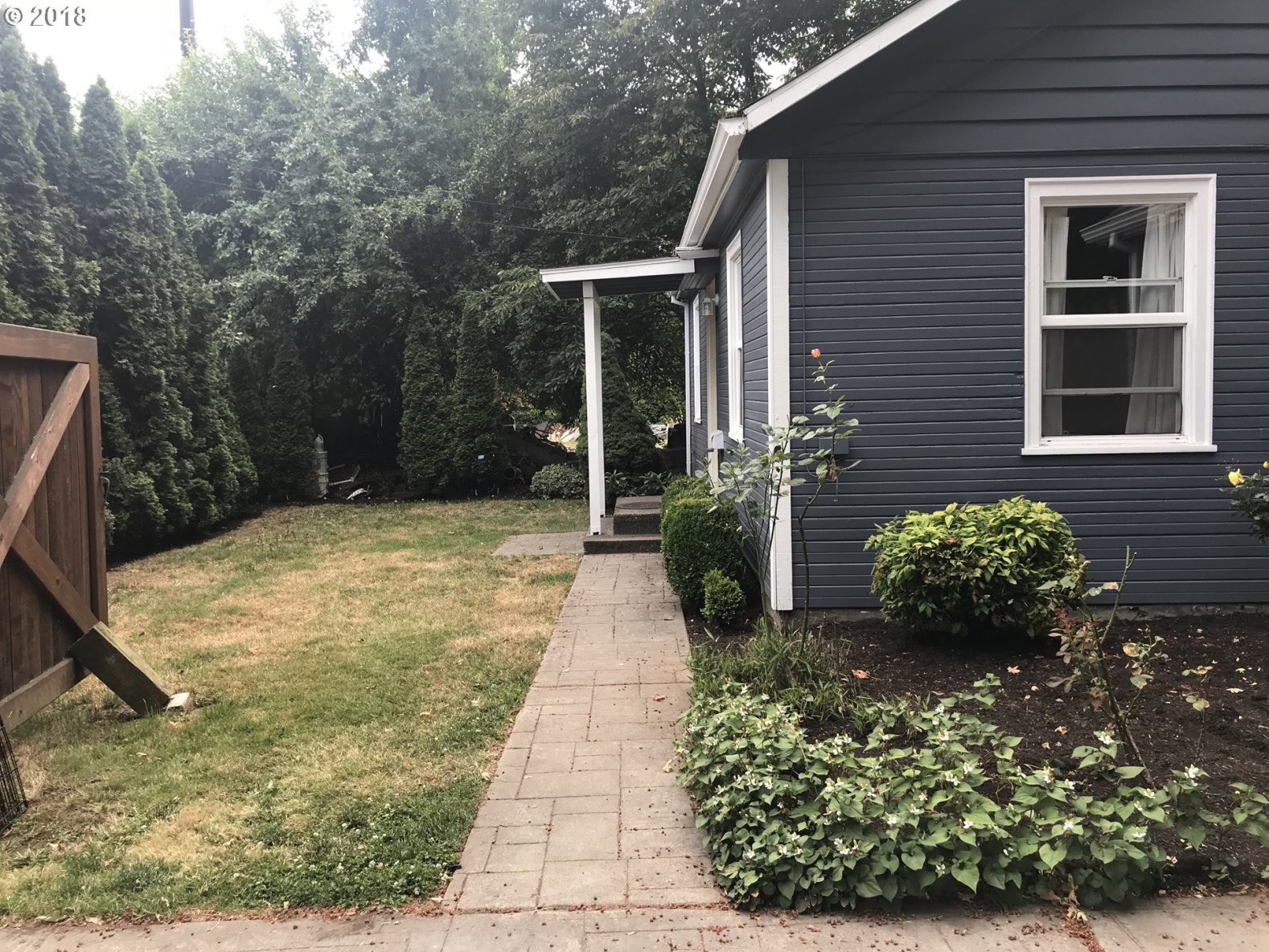 11845 Southwest Walker Road Beaverton, OR 97005 - Photo 9 of 16