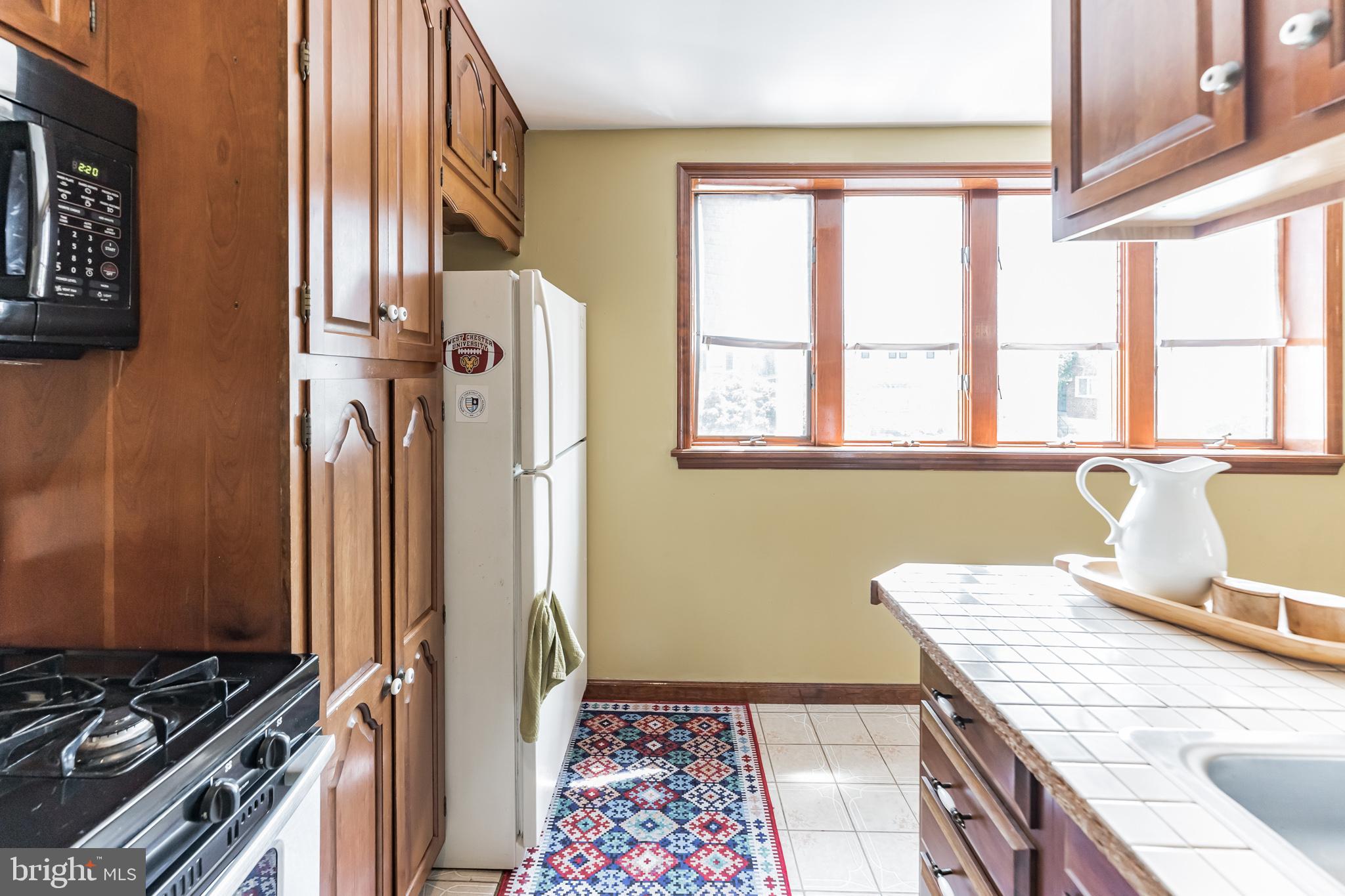 7407 Hill Road Philadelphia, PA 19128 - Photo 15 of 68 Gallery Image 15