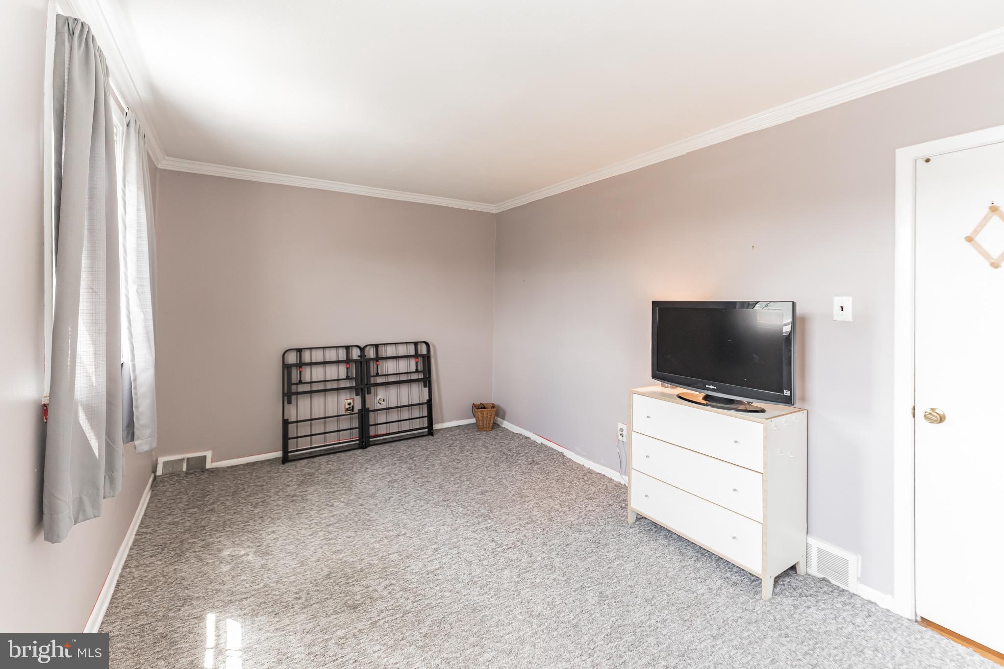 7407 Hill Road Philadelphia, PA 19128 - Photo 20 of 68 Gallery Image 20