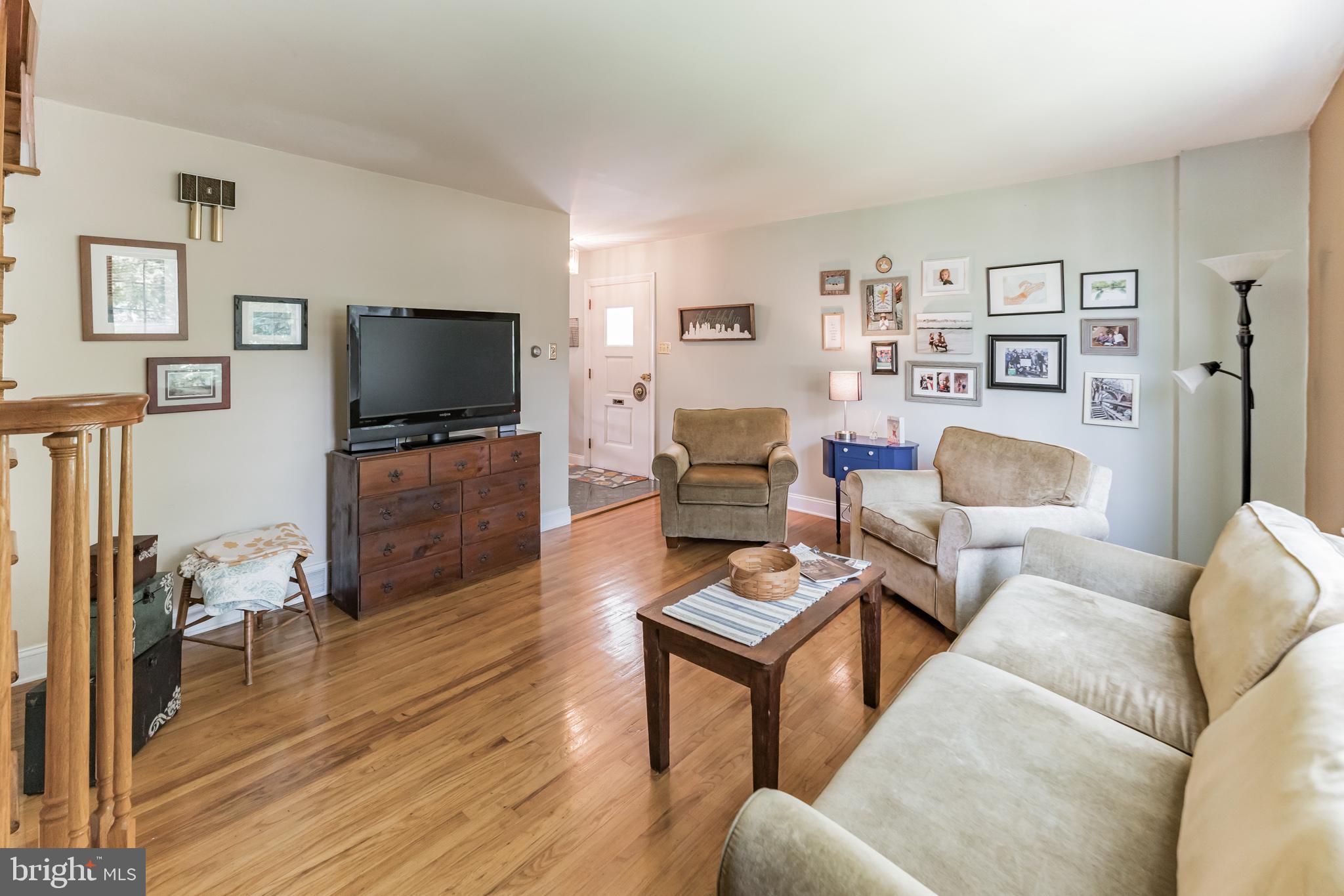 7407 Hill Road Philadelphia, PA 19128 - Photo 5 of 68 Gallery Image 5
