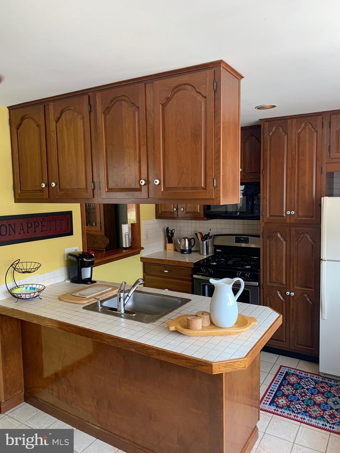 7407 Hill Road Philadelphia, PA 19128 - Photo 42 of 68 Gallery Image 42