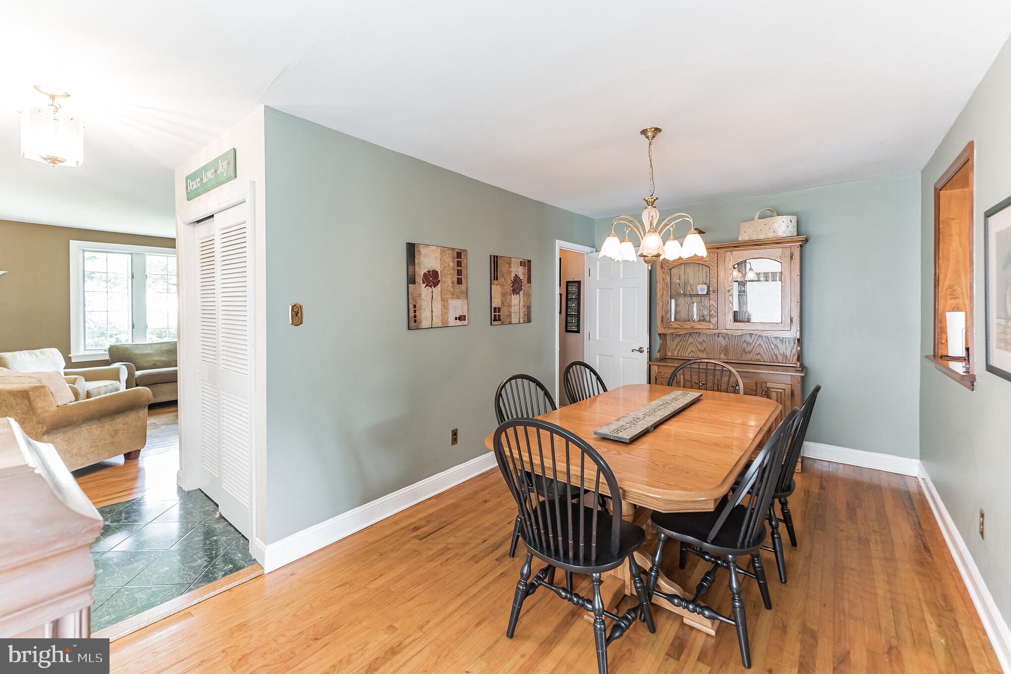 7407 Hill Road Philadelphia, PA 19128 - Photo 8 of 68 Gallery Image 8