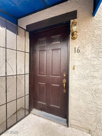 $189,000 | 4391 Gannet Circle, Unit 16, Las Vegas, NV 89103