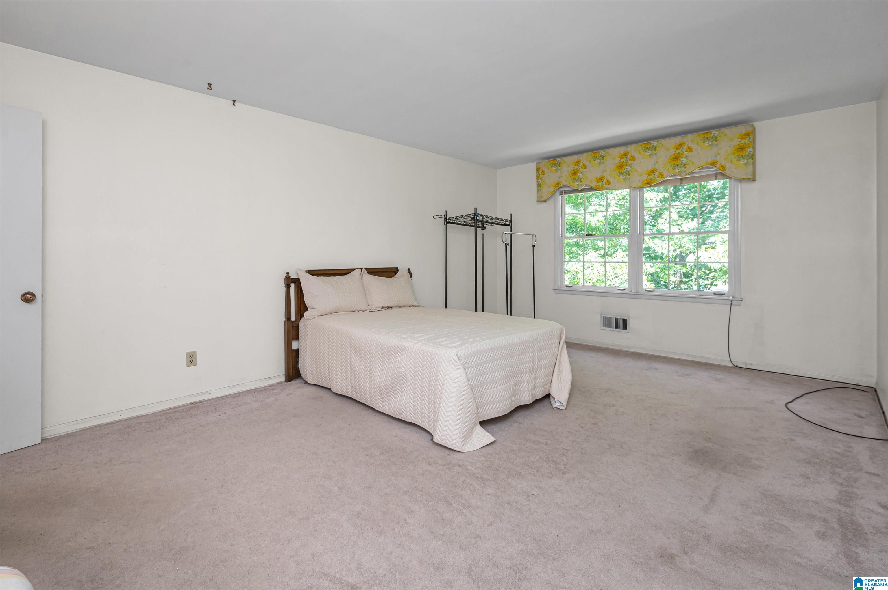 2469 Shades Crest Road Birmingham, AL 35216 - Photo 17 of 70