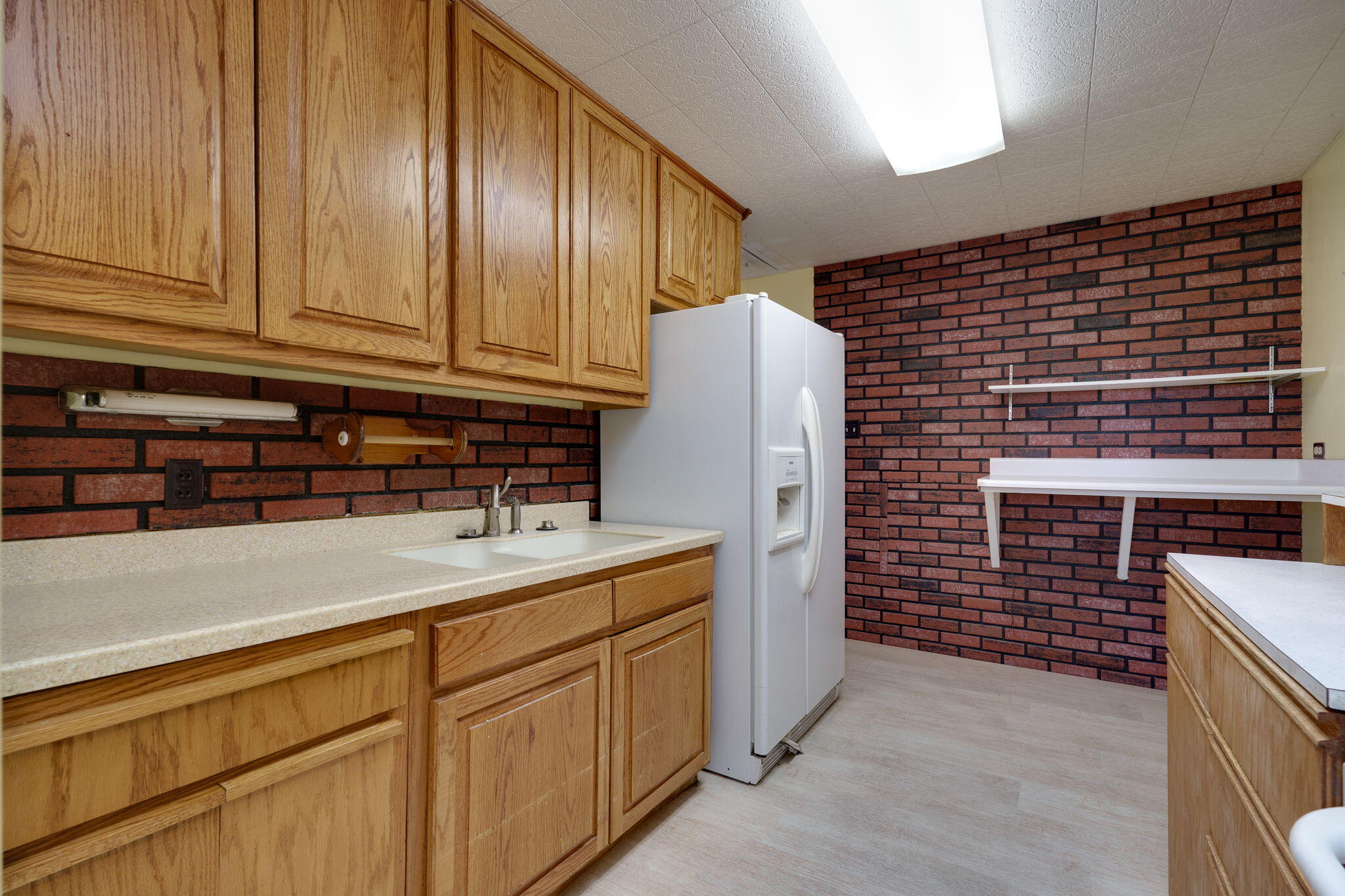 1611 Memorial Drive Springfield, OH 45505 - Photo 18 of 37