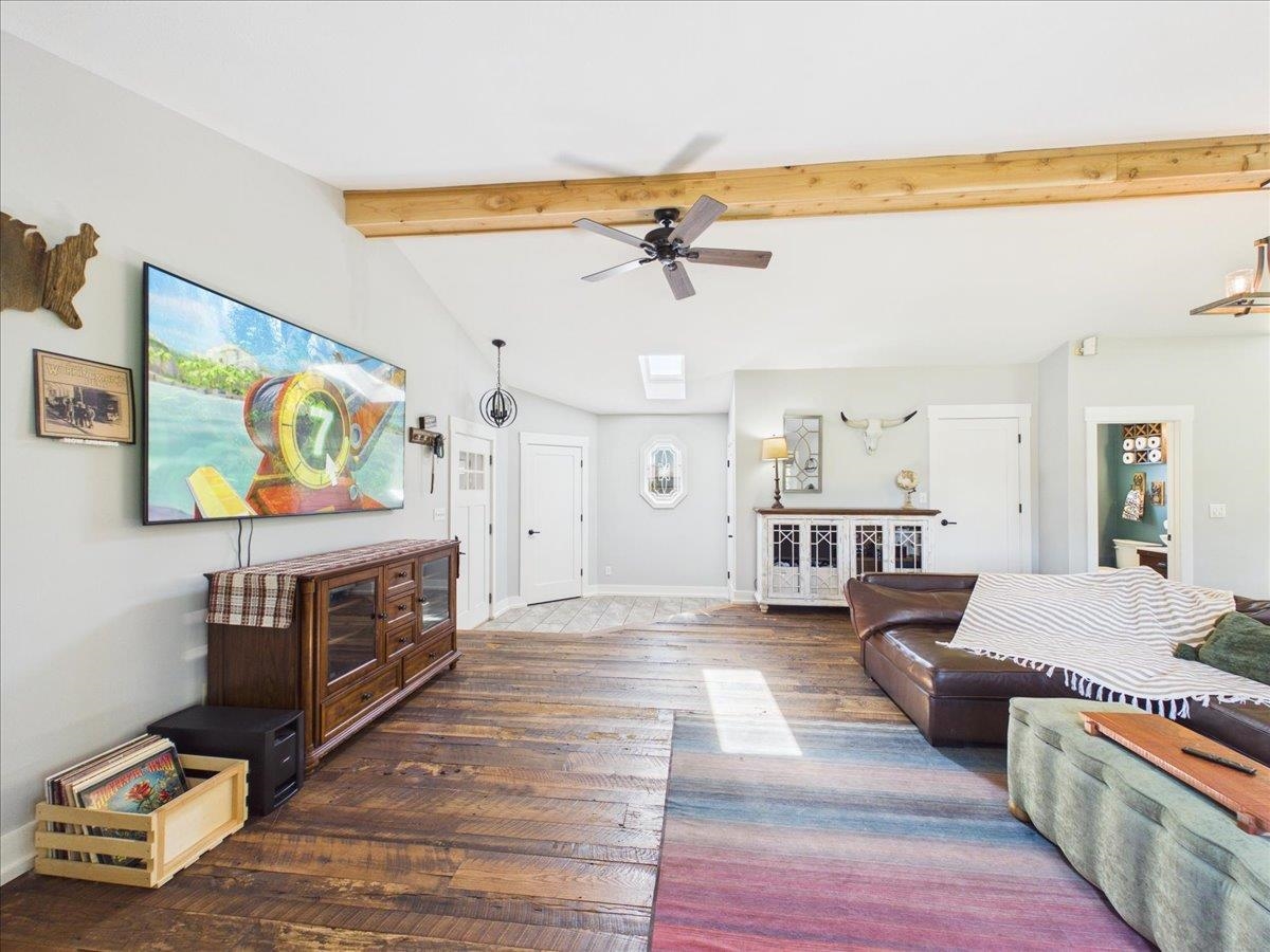 2333 Fischer Road South Beloit, IL 61080 - Photo 9 of 62 Gallery Image 9
