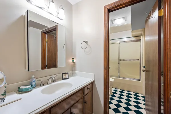 $637,500 | 5248 Donlyn Lane, Hixson, TN 37343