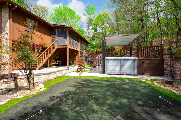 $637,500 | 5248 Donlyn Lane, Hixson, TN 37343