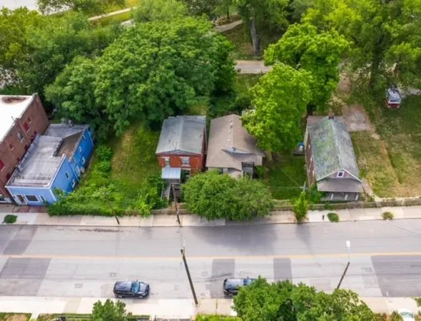$1,193,000 | 2018-26 Summit Street, Kansas City, MO 64108