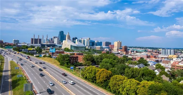 $1,193,000 | 2018-26 Summit Street, Kansas City, MO 64108