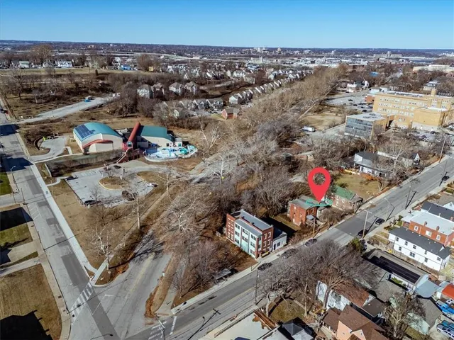 $1,193,000 | 2018-26 Summit Street, Kansas City, MO 64108