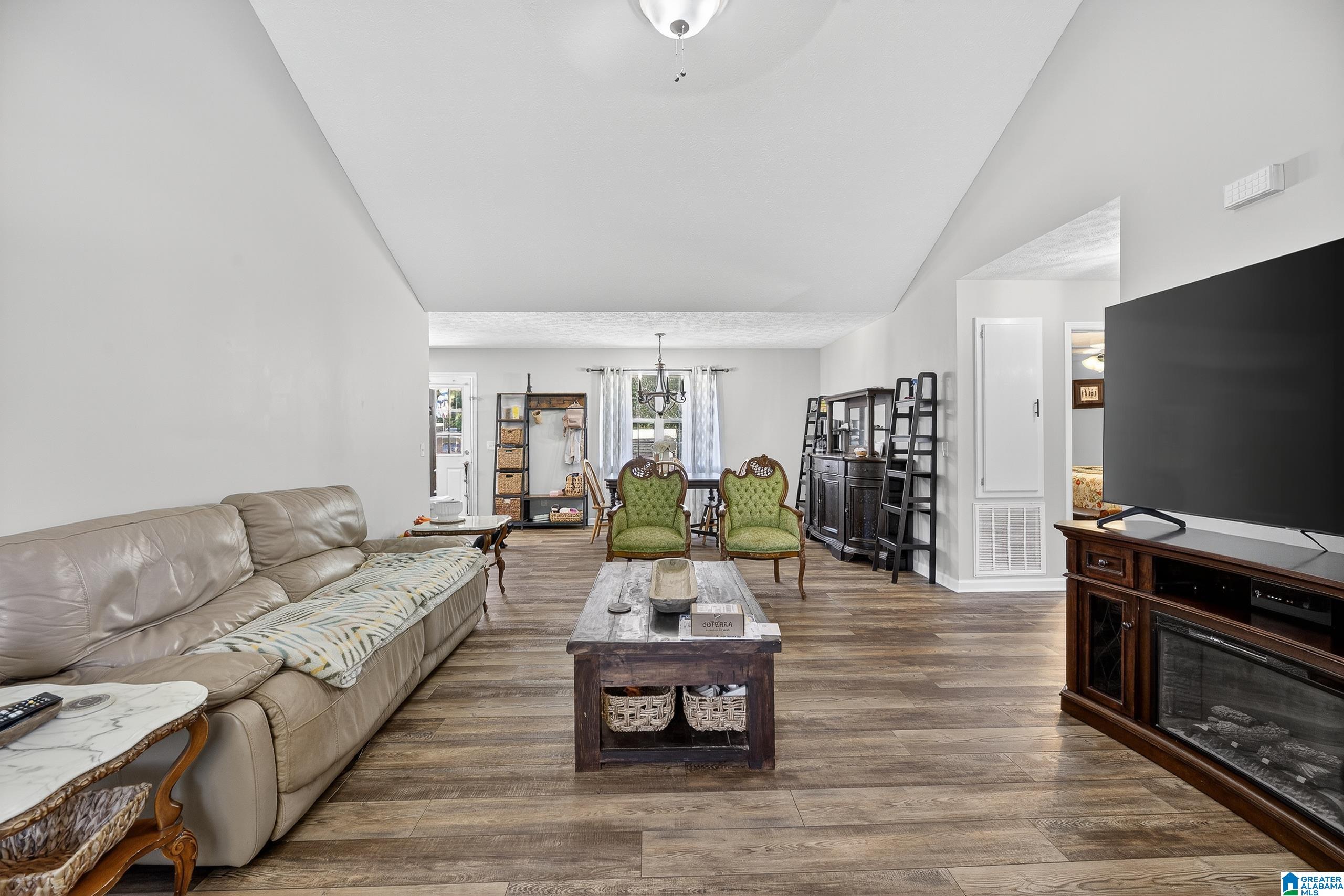 755 Bailey Road Weaver, AL 36277 - Photo 5 of 28