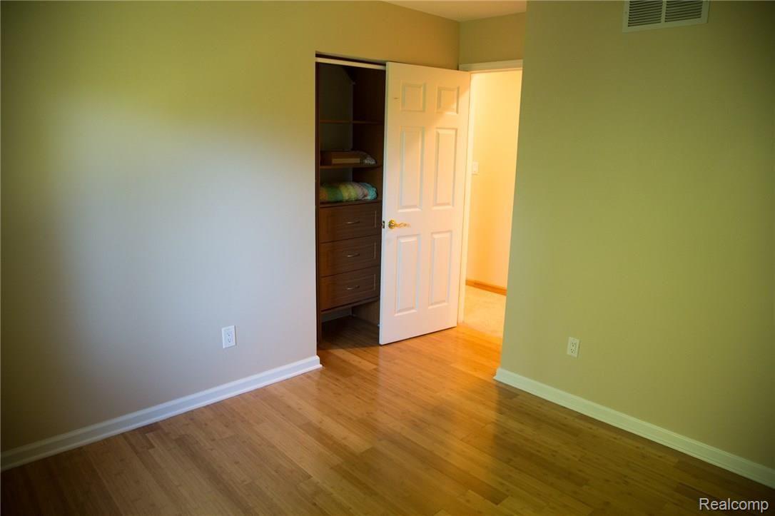 3800 Napier Road Canton, MI 48187 - Photo 18 of 29 K91A6384.jpg