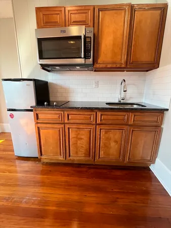 $2,295 | 868 Beacon Street, Unit 15, Boston, MA 02215