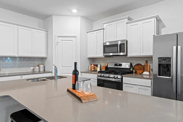 $389,000 | 1705 Woolsey Way, Leander, TX 78641