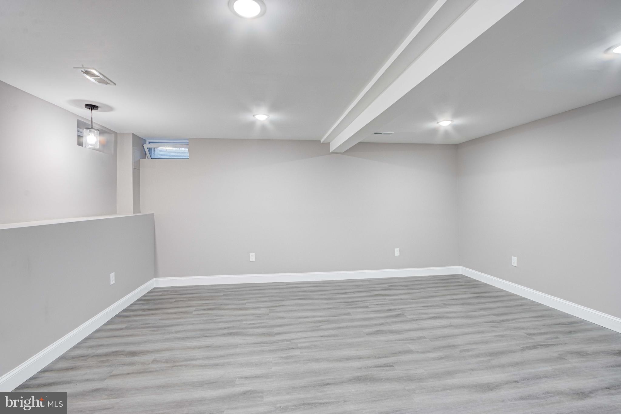 337 4th Avenue Halethorpe, MD 21227 - Photo 27 of 32