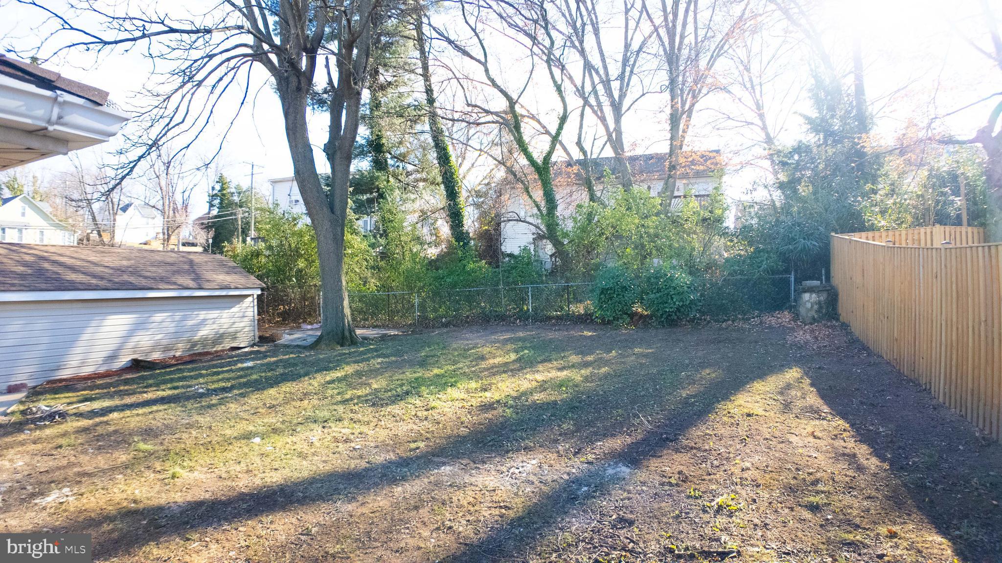 337 4th Avenue Halethorpe, MD 21227 - Photo 7 of 32