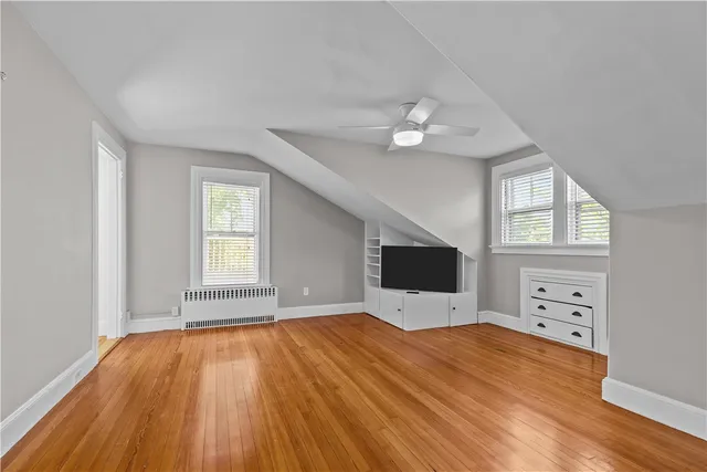 $725,000 | 4 Red Cross Avenue, Unit 4, Newport, RI 02840