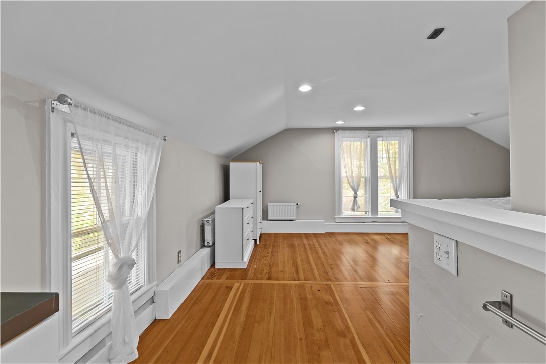 4 Red Cross Avenue, Unit 4 Newport, RI 02840 - Photo 36 of 40