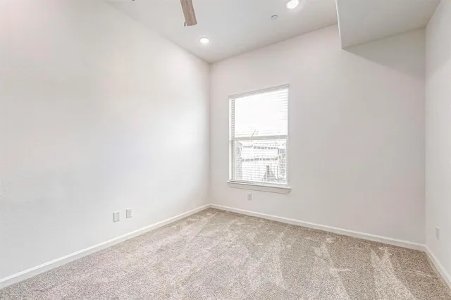 $2,600 | 356 Buck Ridge Drive, Frisco, TX 75068