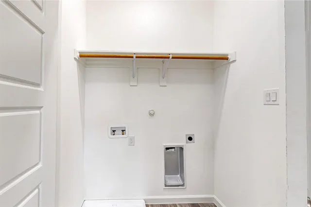 $2,600 | 356 Buck Ridge Drive, Frisco, TX 75068