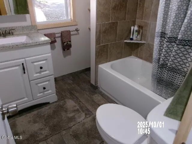 $289,000 | 530 Ridge Road, Broadalbin, NY 12025