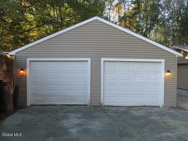 $289,000 | 530 Ridge Road, Broadalbin, NY 12025