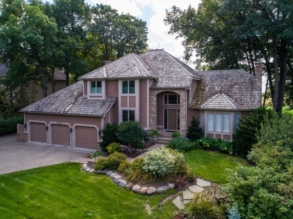 10827 Mt Curve Road Eden Prairie, MN 55347 - Photo 2 of 30