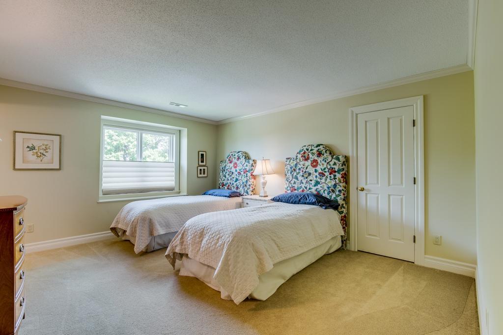 10827 Mt Curve Road Eden Prairie, MN 55347 - Photo 22 of 30