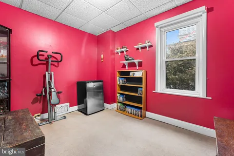 $259,000 | 410 New Street, Spring City, PA 19475