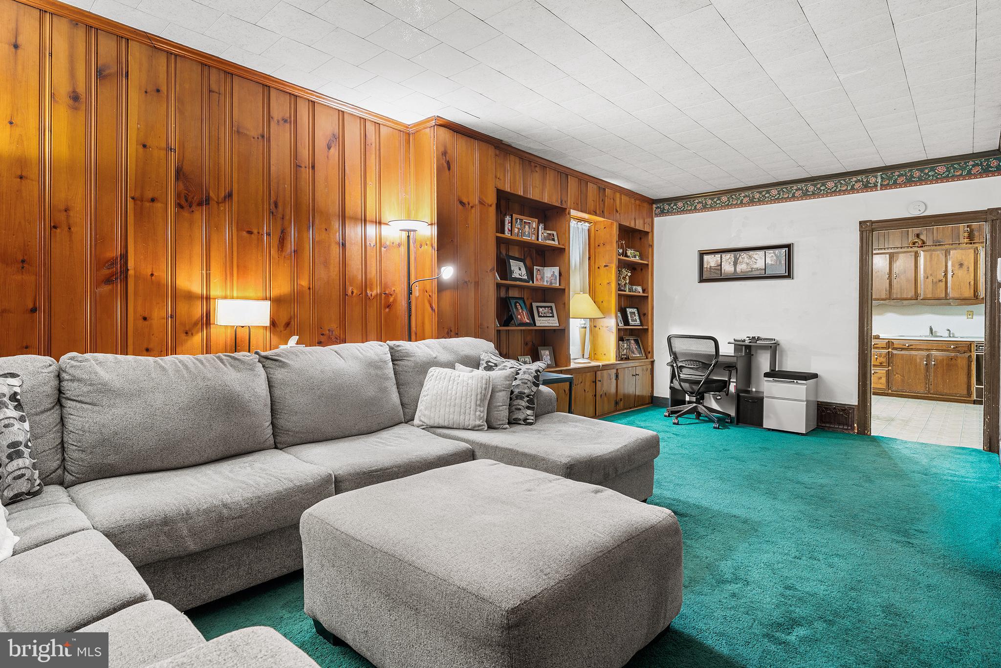 410 New Street Spring City, PA 19475 - Photo 6 of 31