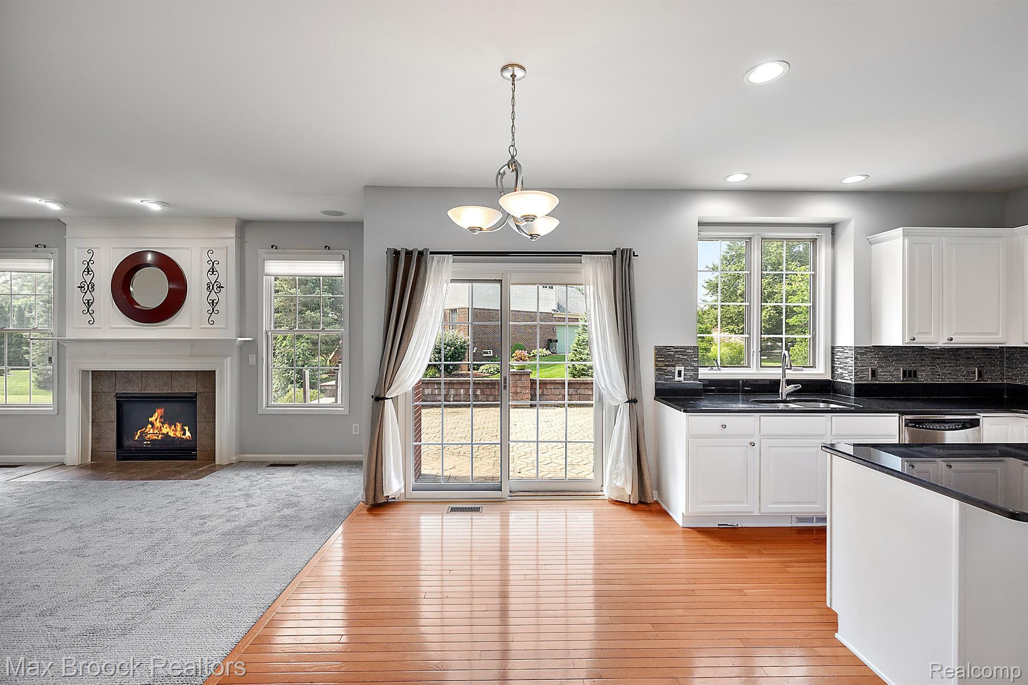 1644 Blushing Drive Rochester, MI 48307 - Photo 11 of 34 Gallery Image 11
