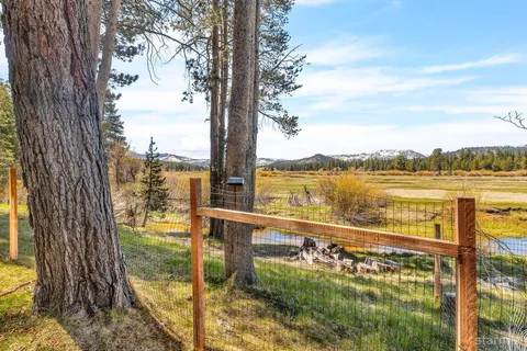 $750,000 | 1076 Lodi Avenue, South Lake Tahoe, CA 96150