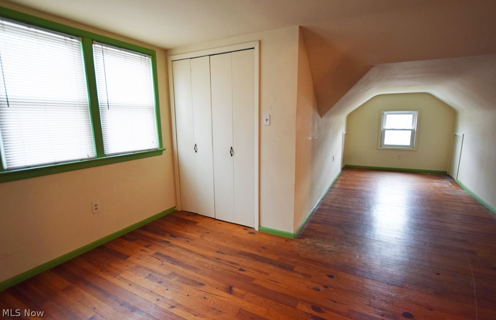 4127 Lowden Road Cleveland, OH 44121 - Photo 13 of 17