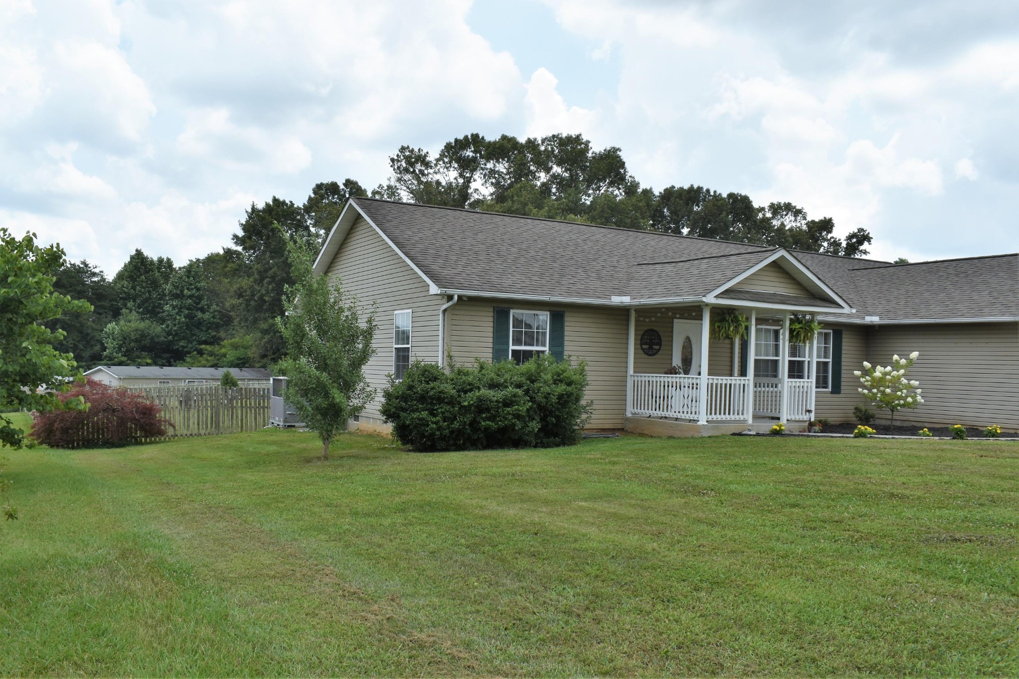 5124 Morganton Road Greenback, TN 37742 - Photo 2 of 23 a view of a yard in front of house