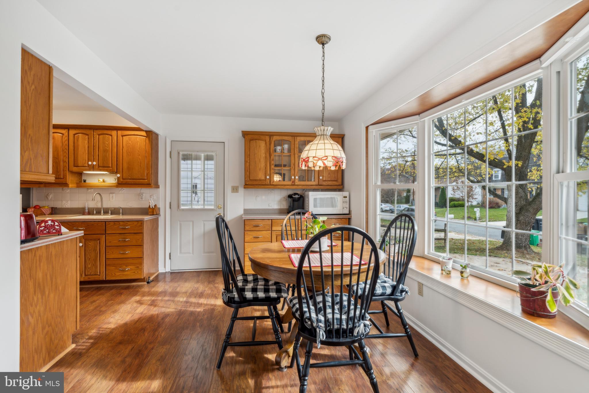 6204 Goodman Road Laurel, MD 20707 - Photo 7 of 11 breakfast area