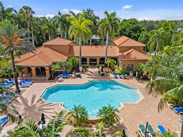 $3,750 | 1270 Wildwood Lakes Boulevard, Unit 204, Naples, FL 34104
