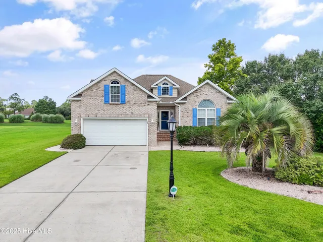 $398,500 | 186 Ravennaside Drive Northwest, Calabash, NC 28467