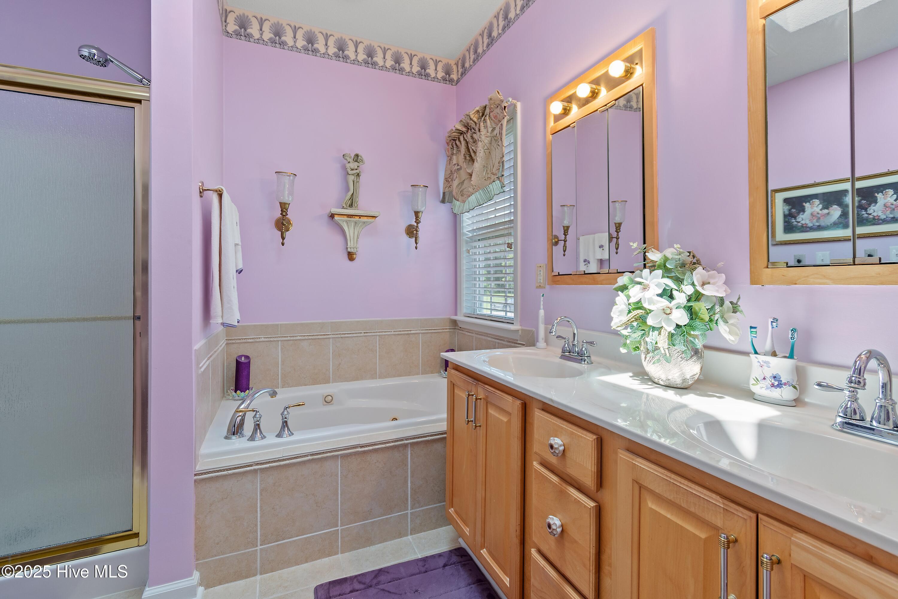 186 Ravennaside Drive Northwest Calabash, NC 28467 - Photo 20 of 51 Primary Bathroom